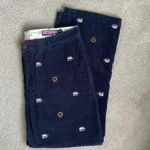 Vineyard Vines Mens Corduroy embroidered wreath Christmas pant